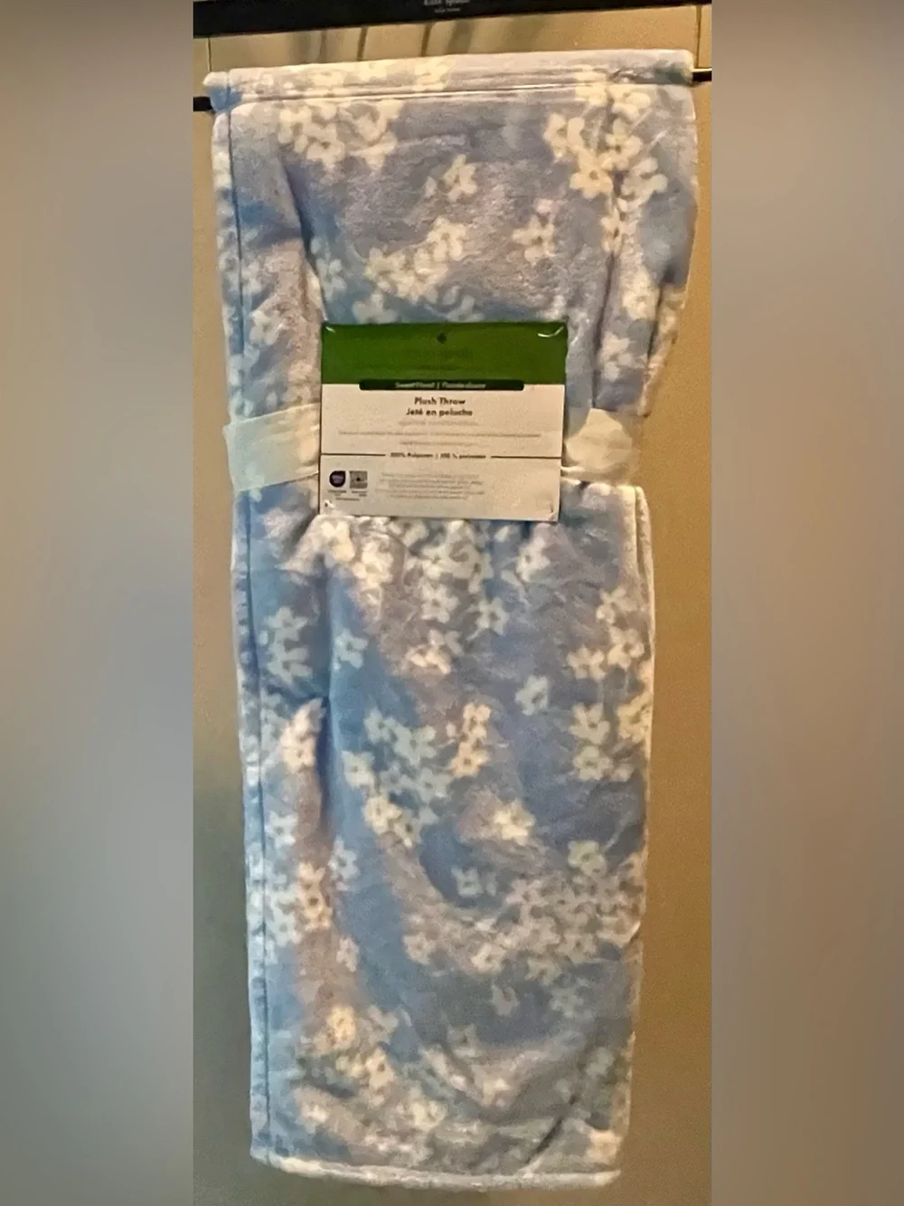 Kate Spade New York Sweet Floral Plush Throw 60x70 Light Blue New